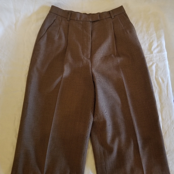 SOLD - Picture 7 of 16